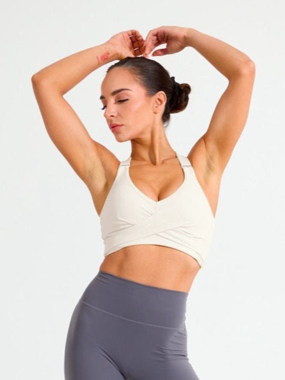 Buffbunny candy wrap bra in Oatmilk